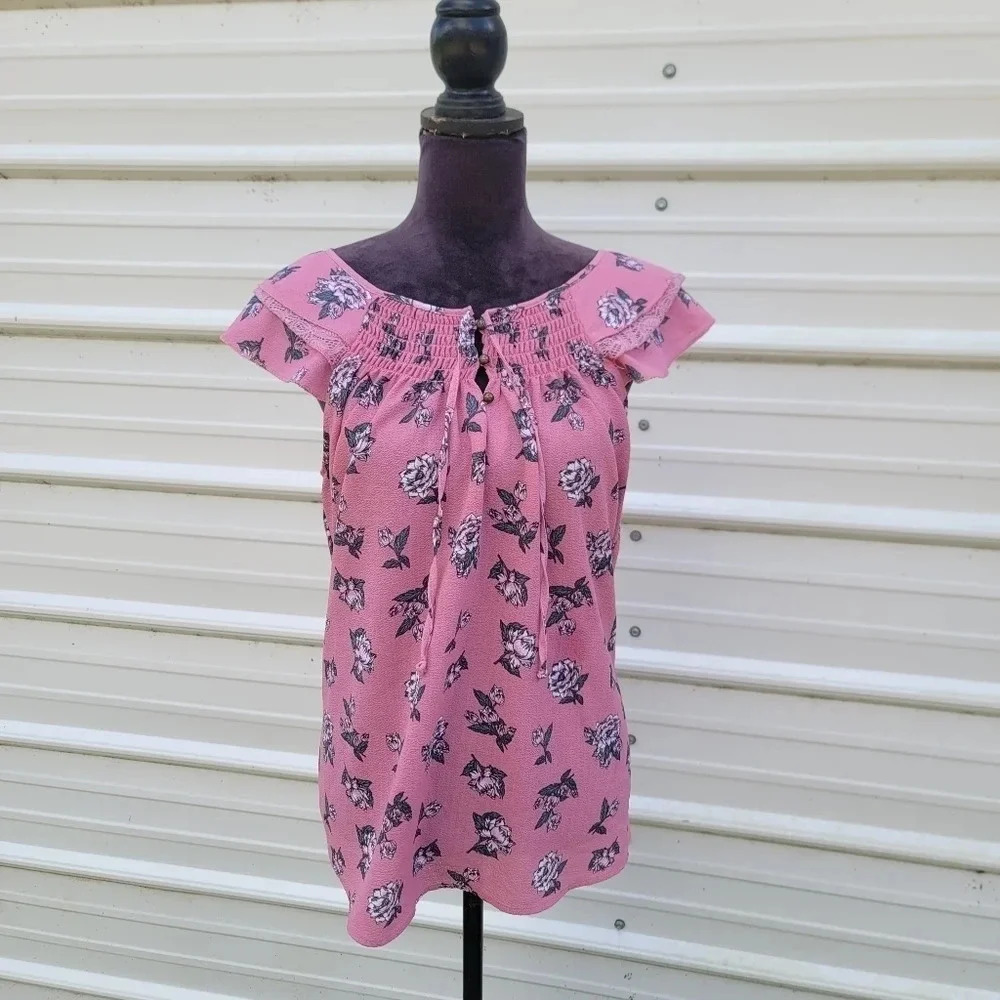 No Boundaries Top Size Junior XL (15-17) Floral Mauve-Blush  Pink Cap Sleeves